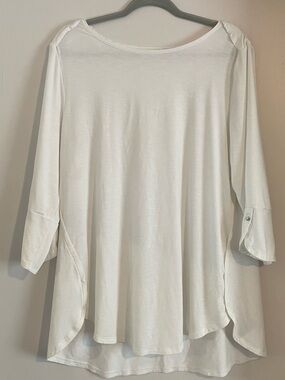 Chico’s White High-Low Top w/ Tab Sleeves Sz 3 (XL) (206)
